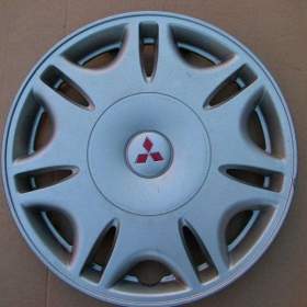 Foto inzerátu Díly - Mitsubishi Galant