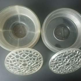 Foto inzerátu RETRO IKONICKÉ KVĚTINÁČE