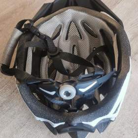 Foto inzerátu Cyklo přilba Head