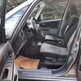 Foto inzerátu Suzuki SX4, 1,6 4x4 r.v. 2010 , najeto 99.323km