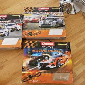 Foto inzerátu 3x autodráha Carrera GO+další náhradní díly a autíčka navíc