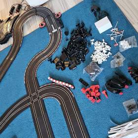 Foto inzerátu 3x autodráha Carrera GO+další náhradní díly a autíčka navíc