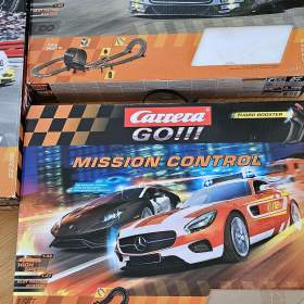 Foto inzerátu 3x autodráha Carrera GO+další náhradní díly a autíčka navíc