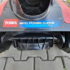 Foto inzerátu Elektricka snehova freza Mountfield