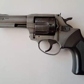 Fotka k inzerátu Revolver flobert Kora / 18231637