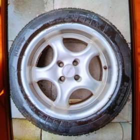 Fotka k inzerátu Prodám 4 ks kuta kola Renault Scénic 2  / 19588816