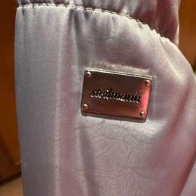 Foto inzerátu Úplně nová, luxusní, zimní, dámská bunda značky Steilmann