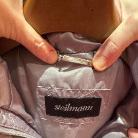 Foto inzerátu Úplně nová, luxusní, zimní, dámská bunda značky Steilmann