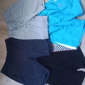 Foto inzerátu Chlapecké oblečení 20 ks 