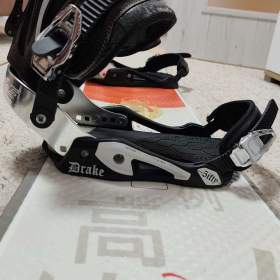 Foto inzerátu Snowboard 