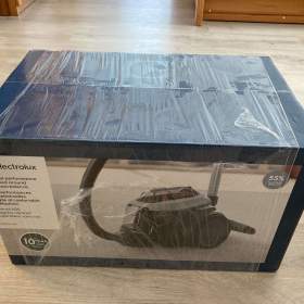 Foto inzerátu Electrolux EL61A4UG - vysavač pro majitele DOM. MAZLÍČKŮ