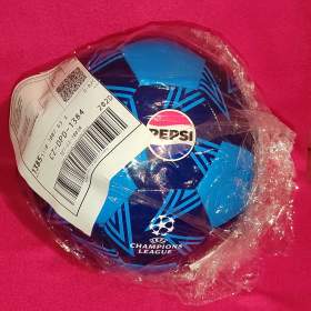 Foto inzerátu Fotbalový míč UEFA-CHAMPIONS LEAGUE-nový, nepoužitý