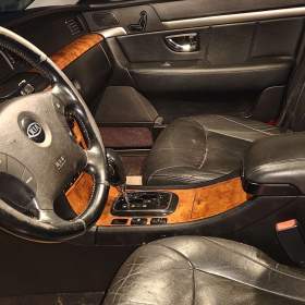 Fotka k inzerátu Kia Opirus limuzínu bez koroze a funkční levně prodám. / 19606625