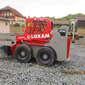 Foto inzerátu SMYKOVÝ NAKLADAČ