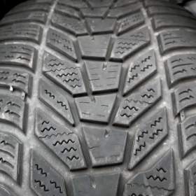 Fotka k inzerátu Po 2ks zimních pneu 215/60 R16:  / 19657306