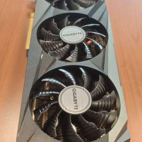 Foto inzerátu Grafická karta GIGABYTE GeForce RTX 3070 GAMING OC 8G