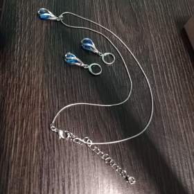 Foto inzerátu Krásná sada růžová /modrá kapky