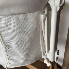 Foto inzerátu Dětská postýlka pro nejmenší 