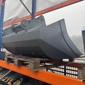 Foto inzerátu Skandinávská lopata 140 cm 8,5–11 t — Lehnhoff MS08 SYMLOCK — OUTLET