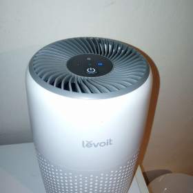 Foto inzerátu Čistička vzduchu a aromaterapie LEVOIT