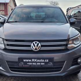 Foto inzerátu VW Tiguan 1,4TSi 110kW DSG R-Line/Lounge Bi-Xenon 75000km