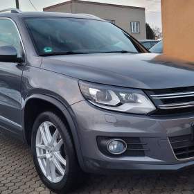 Foto inzerátu VW Tiguan 1,4TSi 110kW DSG R-Line/Lounge Bi-Xenon 75000km
