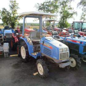 Fotka k inzerátu Malotraktor iseki Sial 15 se stříškou / 19655806