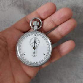 Fotka k inzerátu Staré vojenské stopky mikrograph Heuer -  majetek voj. správy  / 18903352