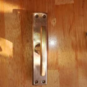 Foto inzerátu Mosazné kliky na okna