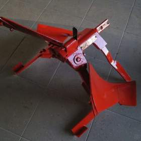 Foto inzerátu Pluh APH-352 s radlici vyorávací k systému VARI...