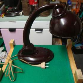 Foto inzerátu Retro starožitná lampa lampička bakelitová TYP 11126 pěkná