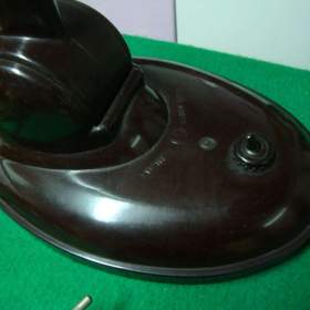 Foto inzerátu Retro starožitná lampa lampička bakelitová TYP 11126 pěkná