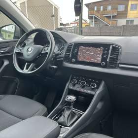 Foto inzerátu ŠKODA KAROQ 2.0TDI 110KW DSG 4x4 STYLE ČR NAVI TOP