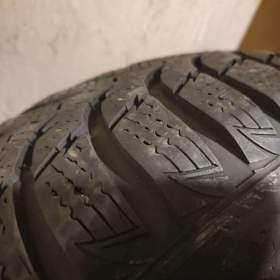 Foto inzerátu PNEU 165/70/13,MATADOR,ZIMNI,2LUSY VZOREK 5MM,OBE ZA 300KC