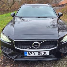 Foto inzerátu Volvo V60 kombi, Momentum Pro, 2.0 D3 110 KW, nebourané