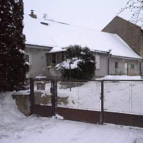 Fotka k inzerátu Konečně dům, kde ustájíš koně a můžeš chovat zvířata  / 19615684