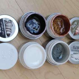 Foto inzerátu Nails potřeby-UV lampy, gellaky, sterilizátor,područka..