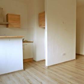 Foto inzerátu Pronájem, byt 1+kk, 22 m2, Ostrava-Hrabůvka, ul. Krakovská