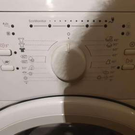 Foto inzerátu PRACKA WHIRLPOOL,BOCNI PLNENI,6KG,JAKO NOVA,A+++,1200 OT.