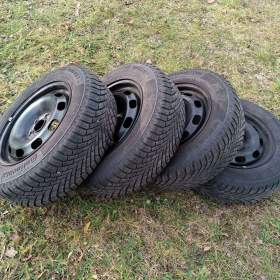 Foto inzerátu Disky 15“ s pneu