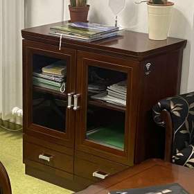 Fotka k inzerátu Kancelářský nábytek / 19383781