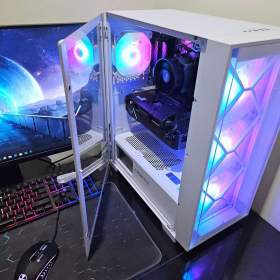 Foto inzerátu 🔥 Bílé Herní PC Ryzen 5 | RX5700XT | 16GB RAM | 1TB SSD | WiFi | ARGB | NOVÉ