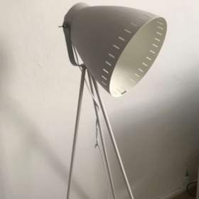 Fotka k inzerátu Sada stropní světlo a stojací lampa  / 19622843