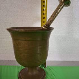 Fotka k inzerátu Mosazný hmoždíř / 18180856