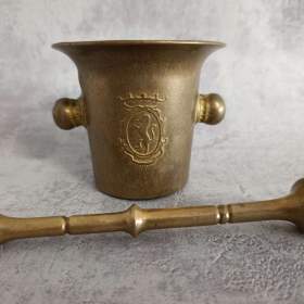 Foto inzerátu Starý malý mosazný hmoždíř se lvem a tloukem