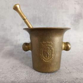 Fotka k inzerátu Starý malý mosazný hmoždíř se lvem a tloukem / 19678371