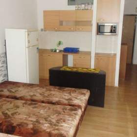 1+kk O.-  Fifejdy, udržovaný, 11.000 Kč i s energiemi... Doplatky na bydlení nám nevadí... / 19674980