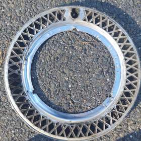 Foto inzerátu Hliníkové mezikruží ASI na veterány Škoda, atd...