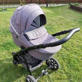 Fotka k inzerátu Dětský kombinovaný kočárek / 18993767