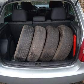 Foto inzerátu Škoda fabia 1.4,rok 2009,65000k.c.